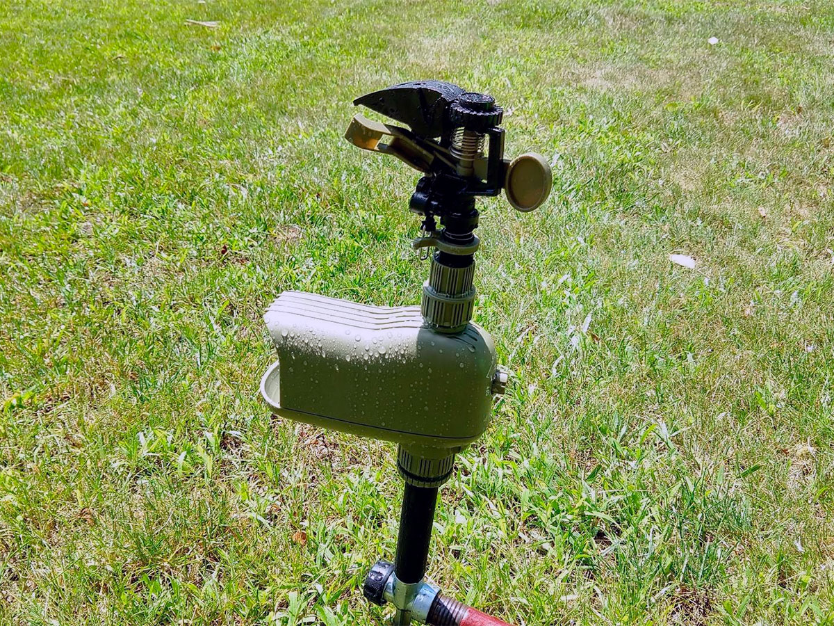 3 Best MotionActivated Sprinkler Options Under 100 [*UPDATED 2024 *]
