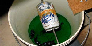 Bucket mouse trap with antifreeze
