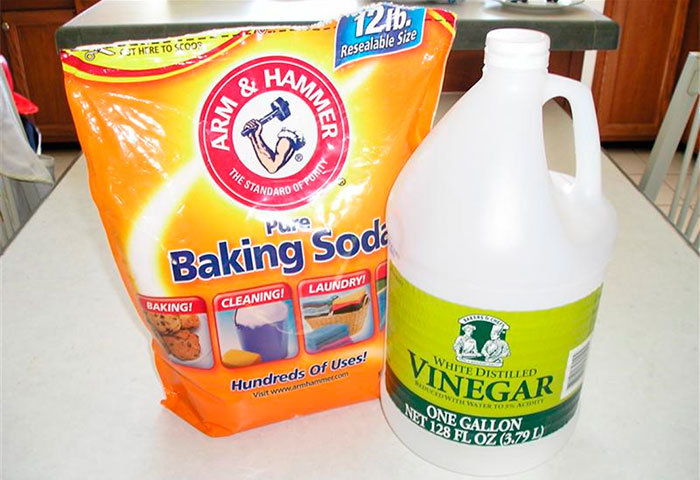 Baking soda and vinegar for drain cleaning